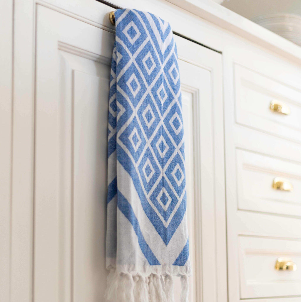 Turkish Hand Towel in Geometric Blue & White